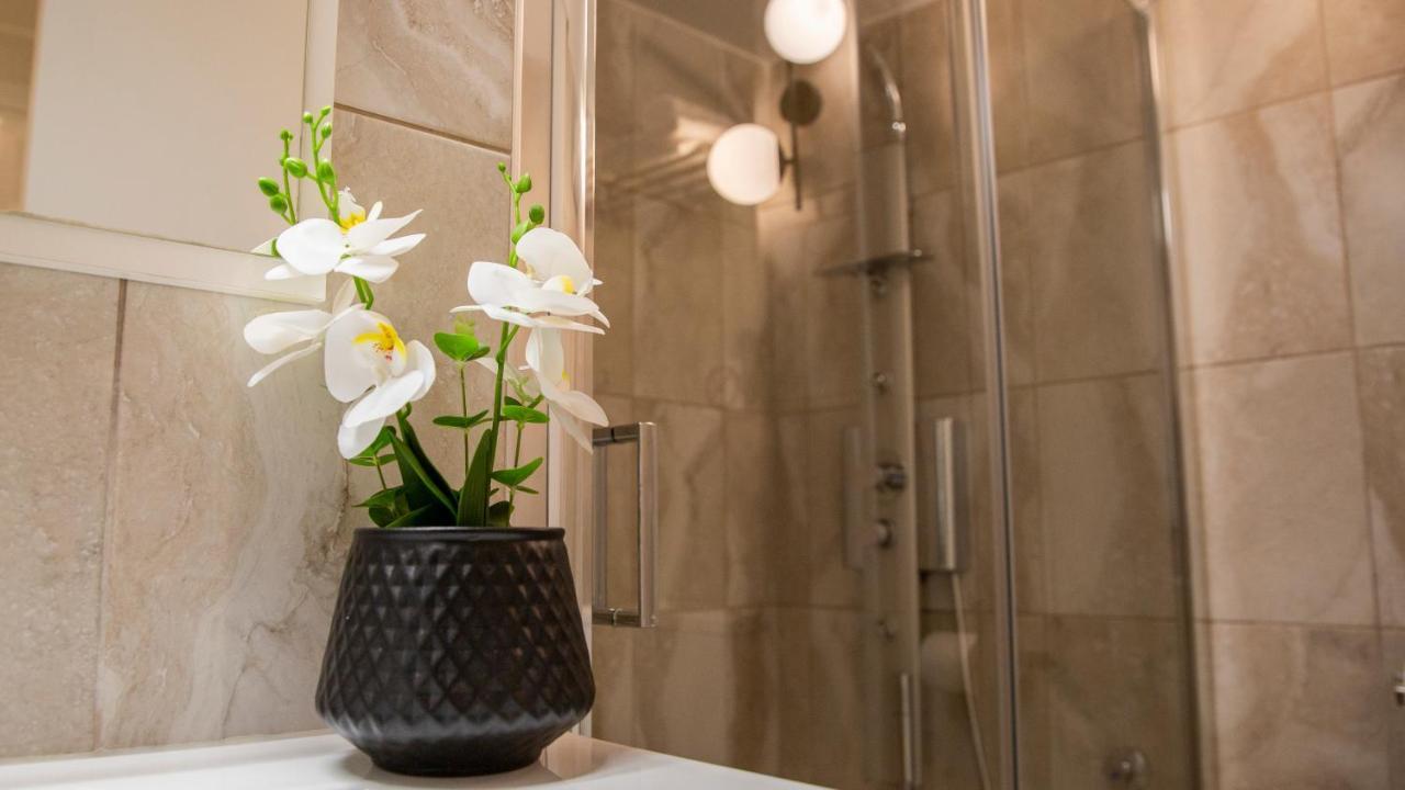 Veria Suite Ngoại thất bức ảnh